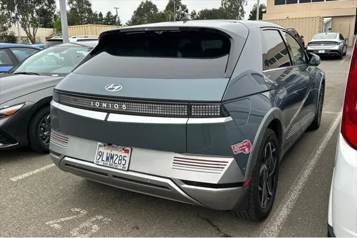 $32990 : Hyundai IONIQ 5 2024 Limited image 5