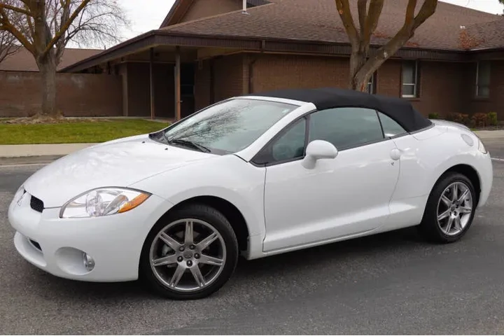 $14990 : 2008 Eclipse Spyder GT image 2