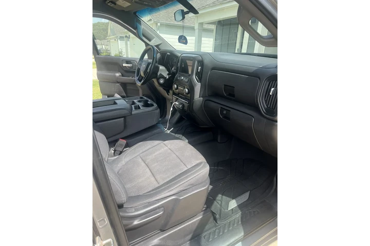 $18000 : 2019 Silverado LT image 7