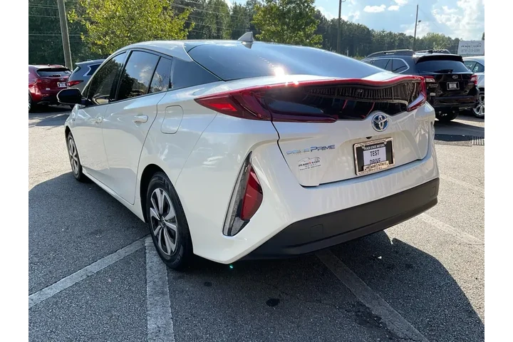 $14985 : Toyota Prius Prime 2018 Plus image 7
