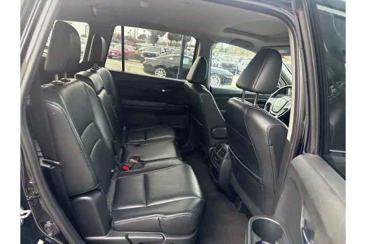 $16999 : Honda Pilot 2016 AWD EX-L 4d image 9