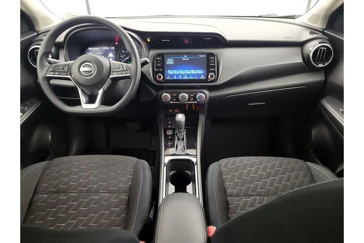 $21998 : Nissan Kicks 2024 SV 4dr Cro image 9