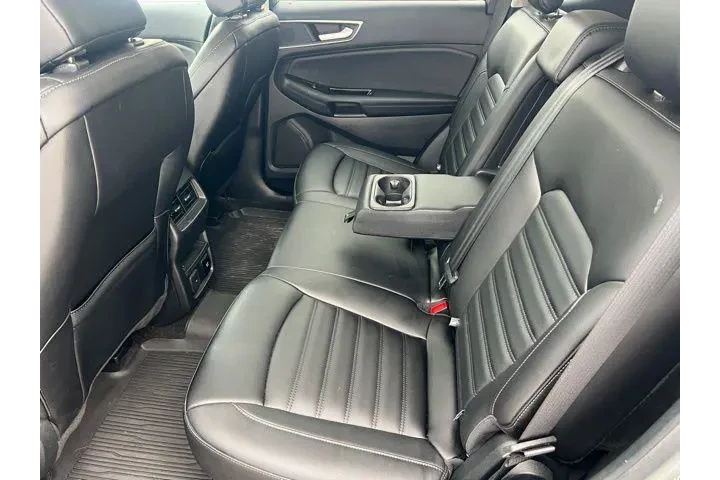 $19936 : Ford Edge 2020 AWD ST Line 4 image 4