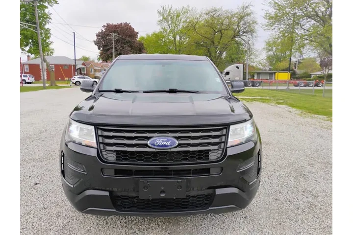 $1 : 2017 Explorer Police Intercep image 6