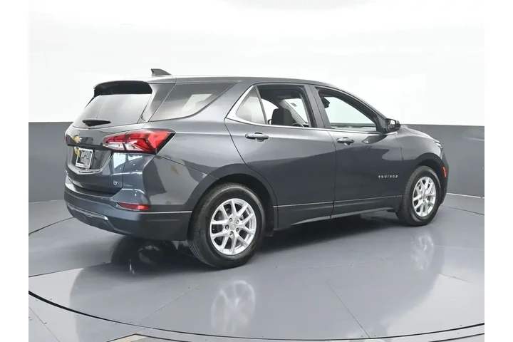 $14791 : Chevrolet Equinox 2023 LT 4d image 6