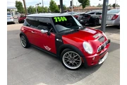 2004 MINI Cooper S thumbnail