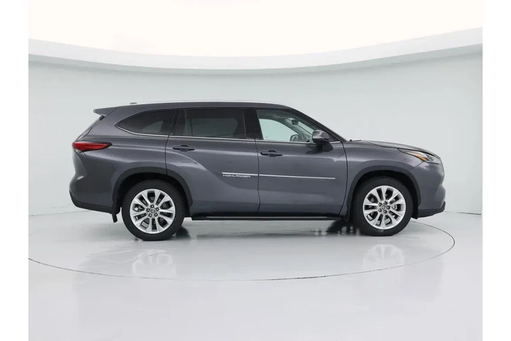 $39998 : Toyota Highlander Hybrid 202 image 7