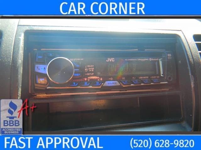 2005 Frontier XE King Cab I4 image 8