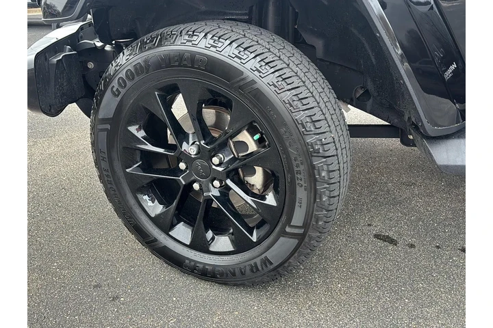 $30879 : 2021 Wrangler Unlimited Sahar image 5