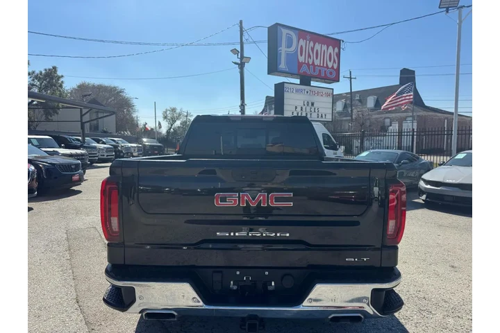 2022 GMC Sierra 1500 SLT Crew image 5