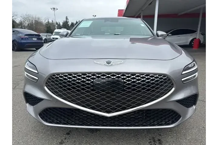 $26999 : Genesis G70 2023 2.0T 4dr Se image 2