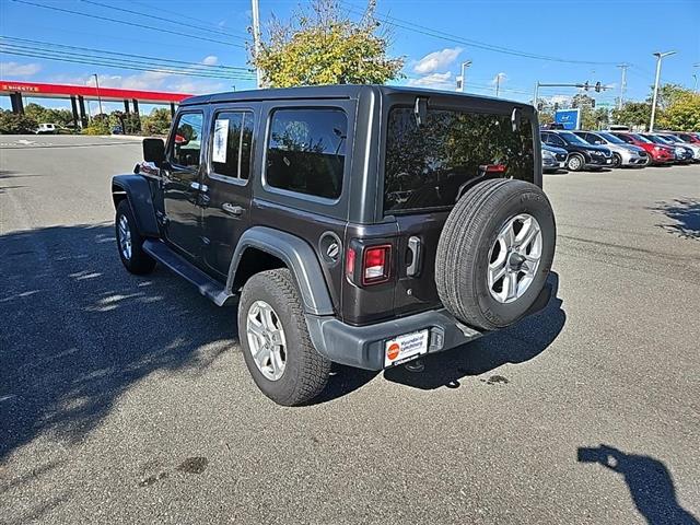 $32000 : PRE-OWNED  JEEP WRANGLER UNLIM image 5
