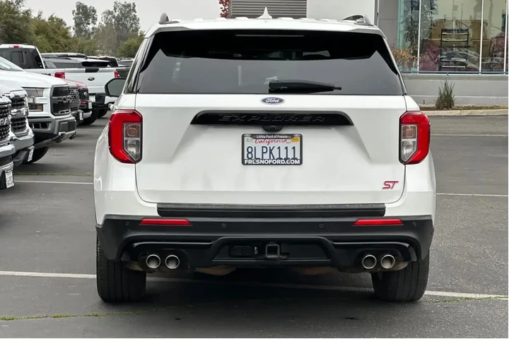 $28153 : Ford Explorer 2020 AWD ST 4d image 7