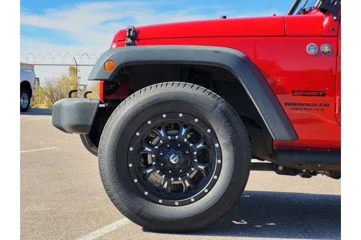 $15706 : Jeep Wrangler Unlimited 2014 image 9