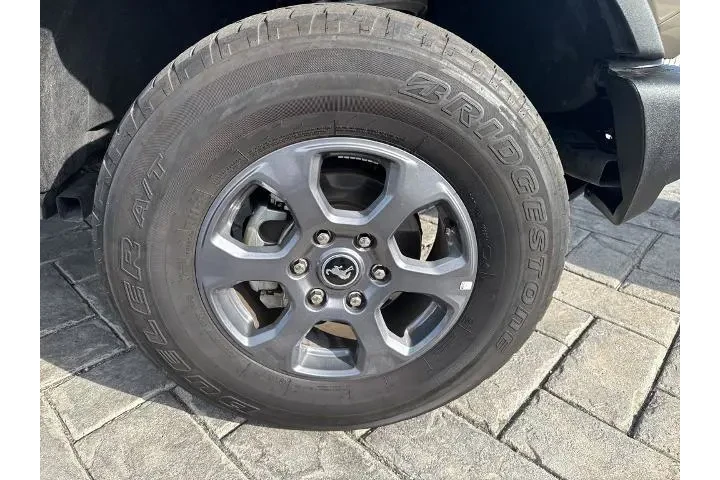 $39990 : Ford Bronco 2025 4x4 Big Ben image 4