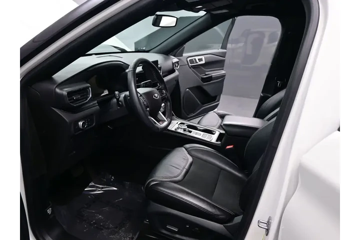 $33163 : Ford Explorer 2022 ST 4dr SU image 8