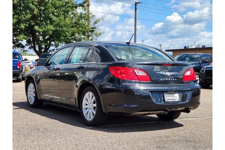 $6995 : 2010 Sebring Limited image 9