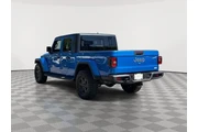 $32178 : Jeep Gladiator 2021 4x4 Over thumbnail