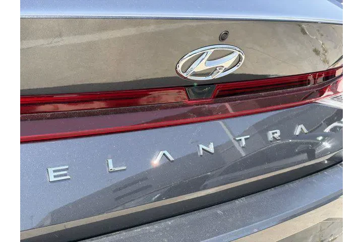 $19991 : Hyundai ELANTRA 2021 SE 4dr image 3