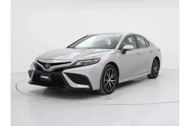 $24998 : Toyota Camry 2024 SE 4dr Sed image 4