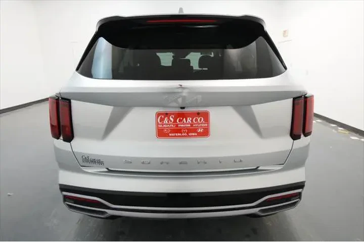 $21354 : Kia Sorento 2022 S 4dr SUV image 8