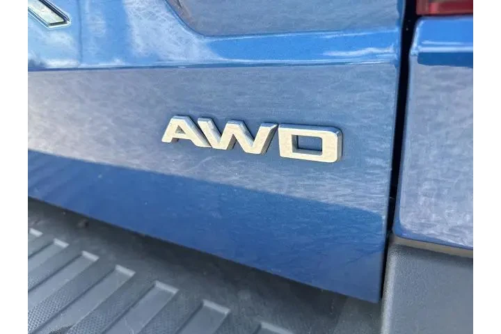 $25000 : Ford Maverick 2024 AWD XLT 4 image 4