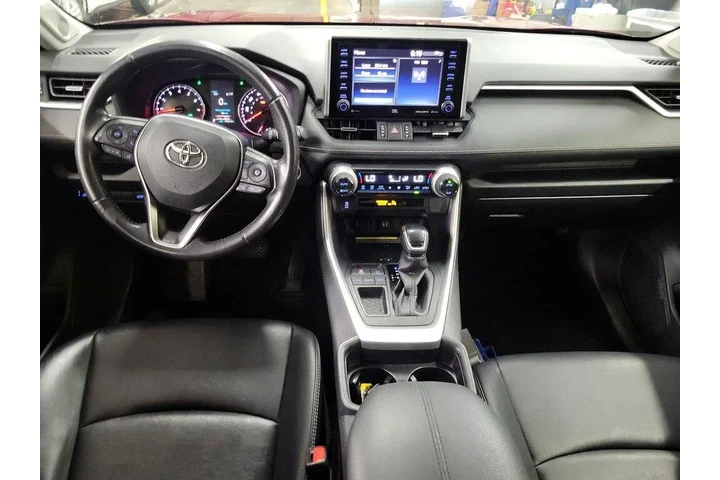 $22998 : Toyota RAV4 2019 XLE Premium image 8