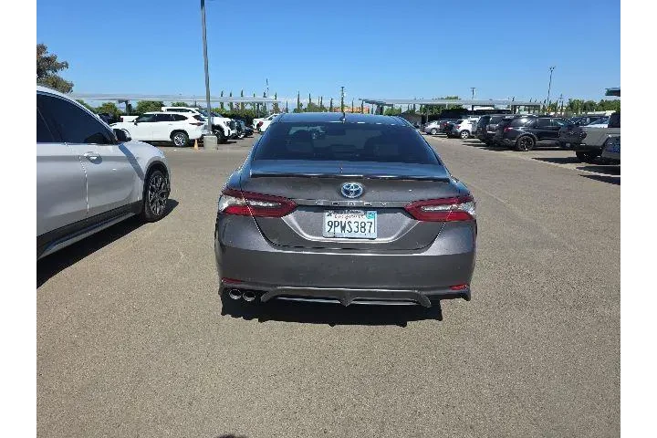 $17900 : Toyota Camry Hybrid 2022 XSE image 5