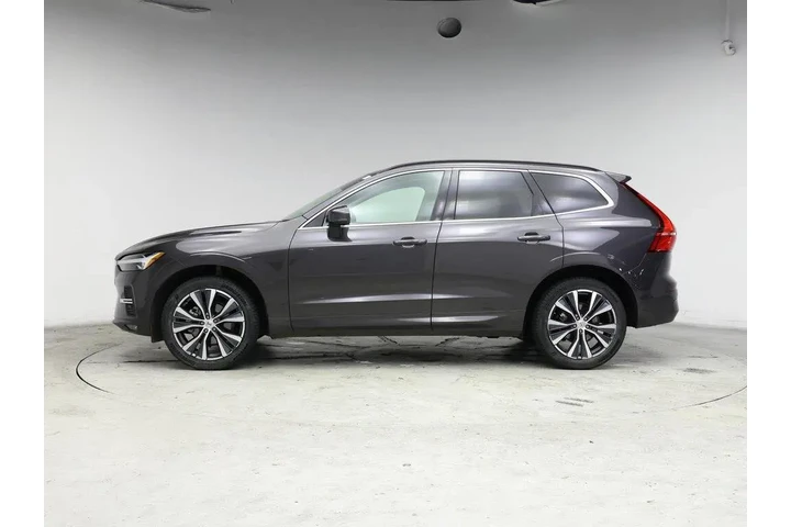 $25998 : Volvo XC60 2022 B5 Momentum image 3