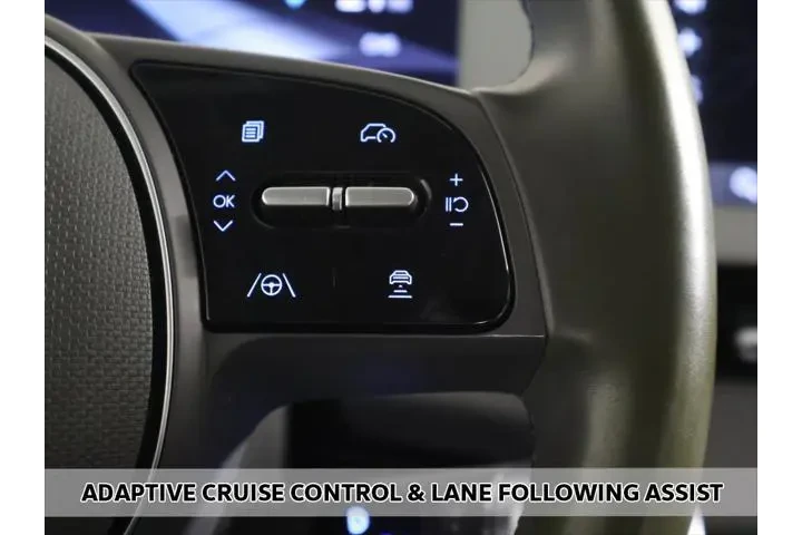 $27995 : Hyundai IONIQ 5 2023 AWD Lim image 6