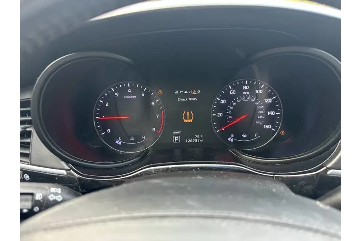 $12999 : 2016 K900 Premium V6 image 3