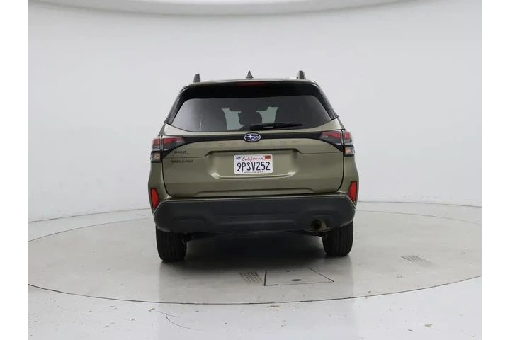 $31998 : Subaru Forester 2025 AWD Pre image 6