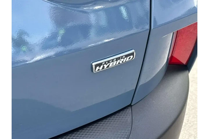 $38980 : Ford Escape Plug-In Hybrid 2 image 7
