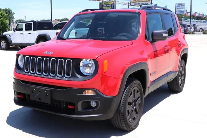 2018 Renegade image 1