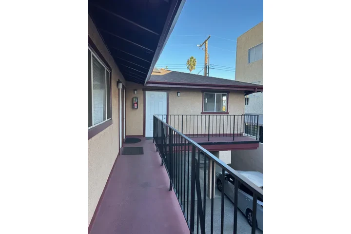 $1750 : Rento 1+1 en Burbank image 2