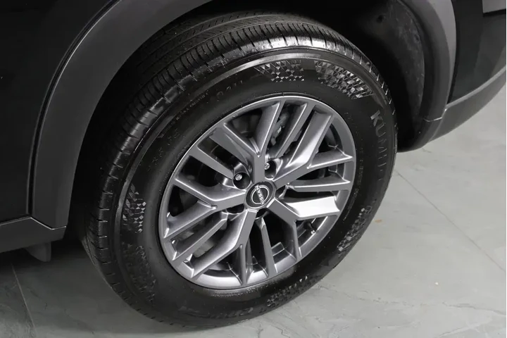 $22149 : Nissan Rogue 2024 AWD S 4dr image 9