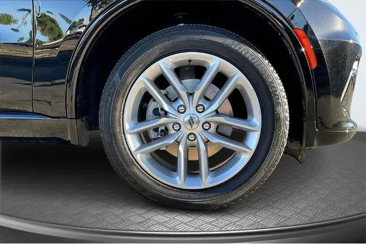 $34498 : Dodge Durango 2024 AWD GT 4d image 9