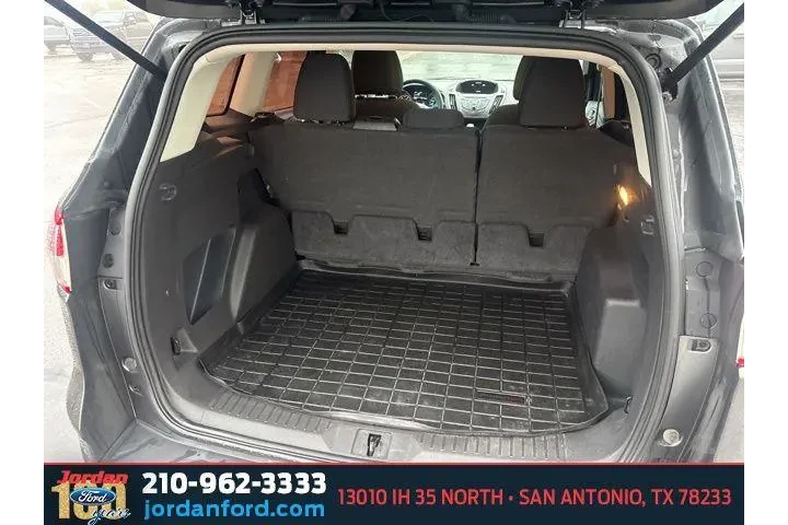 $8477 : Ford Escape 2016 S 4dr SUV image 9