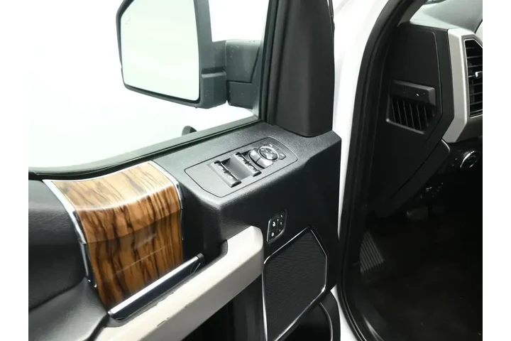 $25999 : Ford F-150 2020 4x4 Lariat 4 image 9