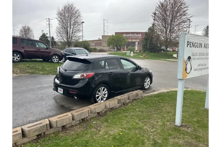 $5990 : 2011 MAZDA3 s Sport image 6