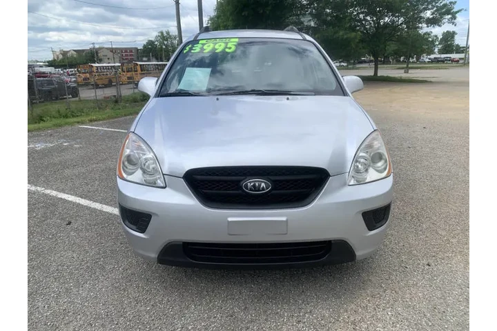$3995 : 2009 Rondo LX image 9