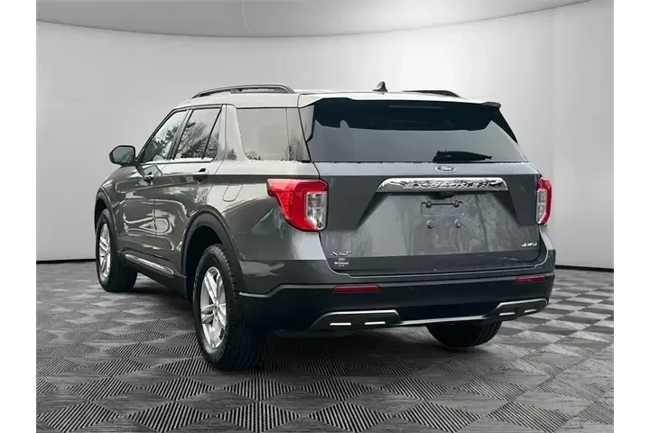 $26588 : Ford Explorer 2022 AWD XLT 4 image 3