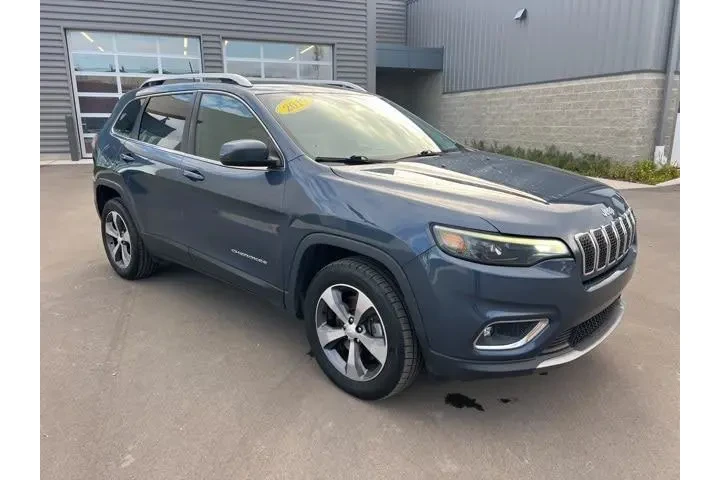 $16975 : Jeep Cherokee 2019 4x4 Limit image 3