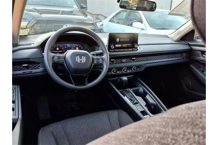 $25924 : Honda Accord 2024 EX 4dr Sed image 10