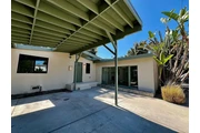 Casa recién pintada en Los Angeles