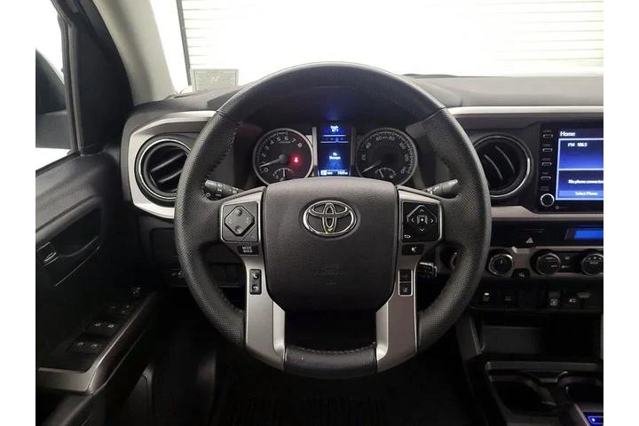 $38998 : Toyota Tacoma 2023 4x4 SR5 V image 10