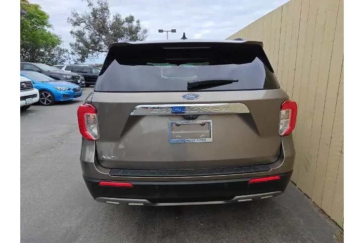 $22554 : Ford Explorer 2021 XLT 4dr S image 1
