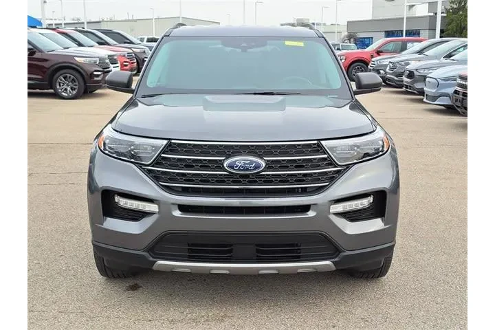 $28800 : Ford Explorer 2022 AWD XLT 4 image 8