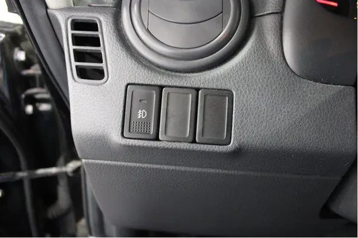 $7900 : Suzuki SX4 Sport 2011 S 4dr image 8