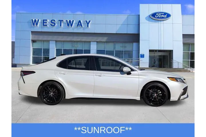 $25995 : Toyota Camry 2021 XSE 4dr Se image 2